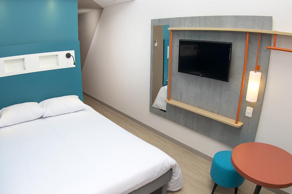 Ibis Budget Itagüí Esterno foto
