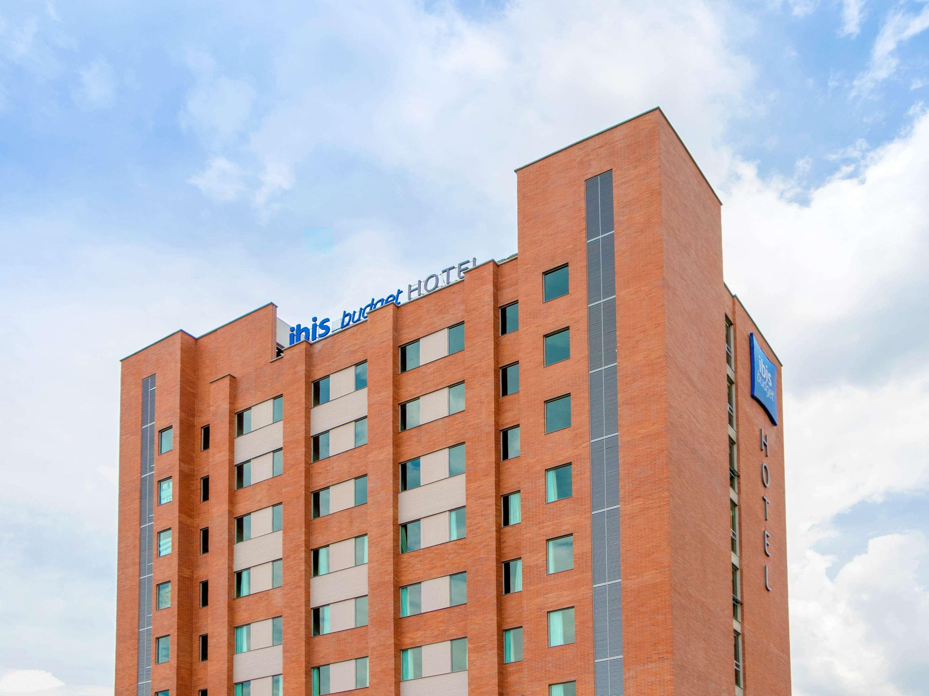 Ibis Budget Itagüí Esterno foto