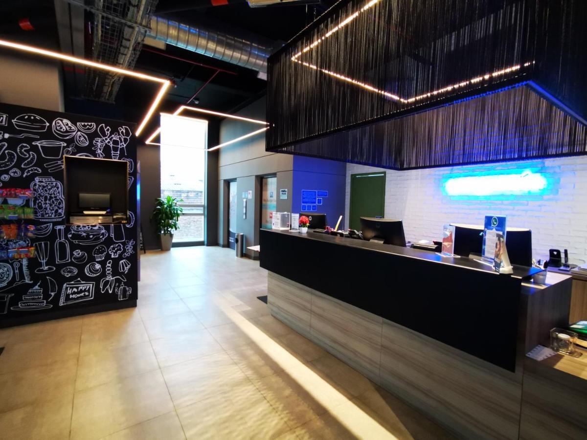 Ibis Budget Itagüí Esterno foto